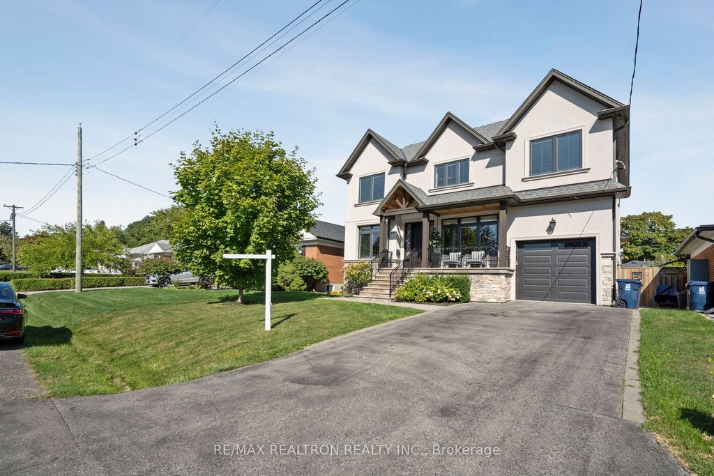 Photo of 28 Burwood Road, Toronto, ON M9B 2W5 (MLS # W12401373)