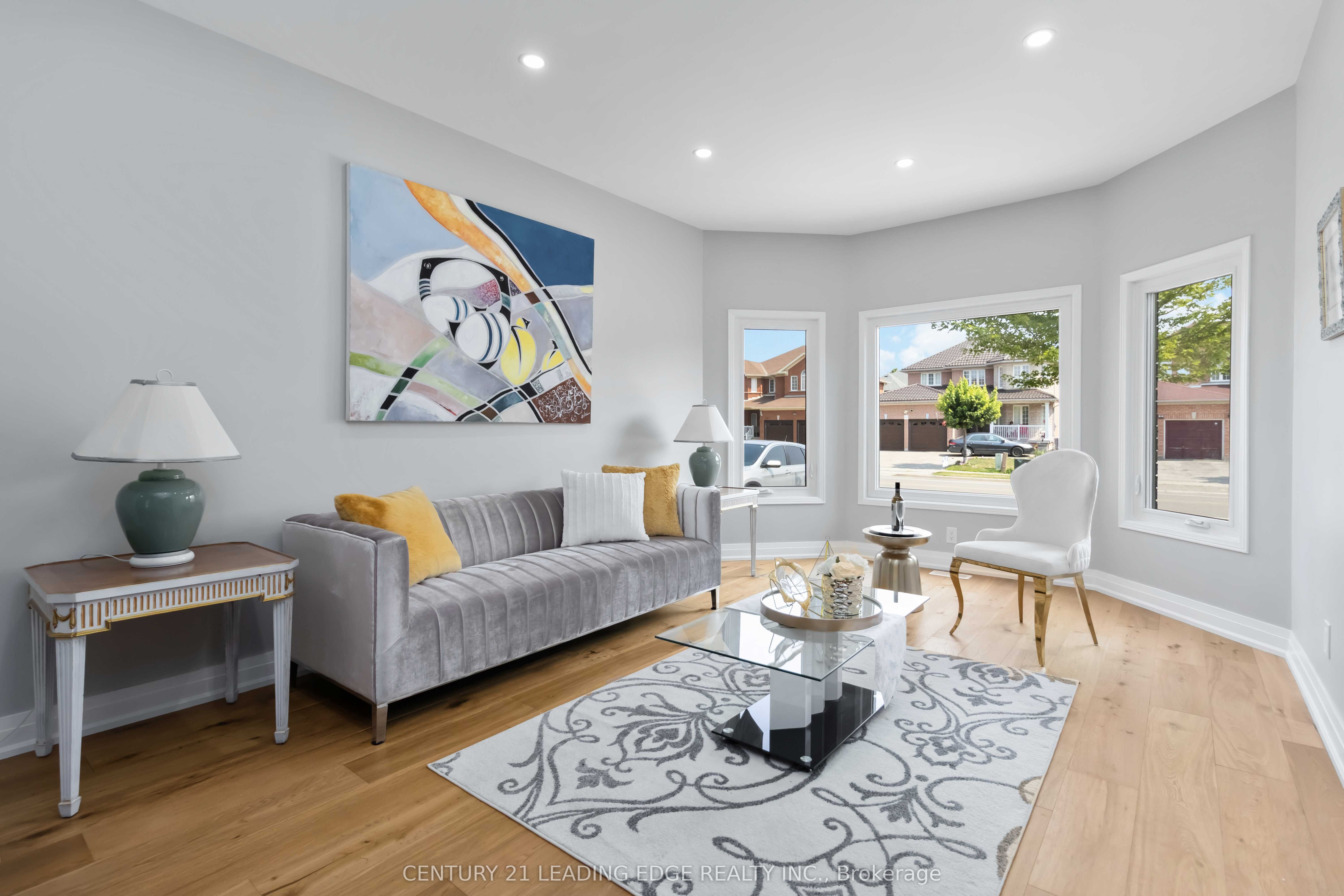 286 Fernforest Drive