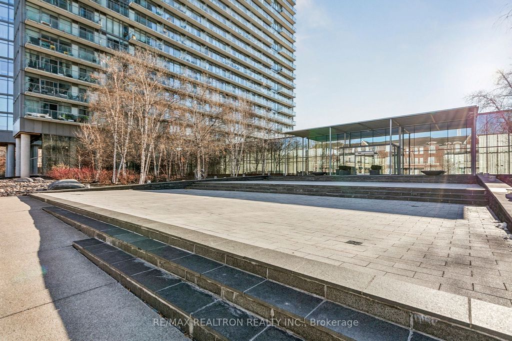 Photo of 103 The Queensway Avenue #2805, Toronto, ON M6S 5B3 (MLS # W12596386)