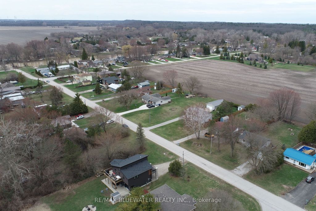 Photo of 8296 Burwell Road, Lambton Shores, ON N0M 1T0 (MLS # X13053026)