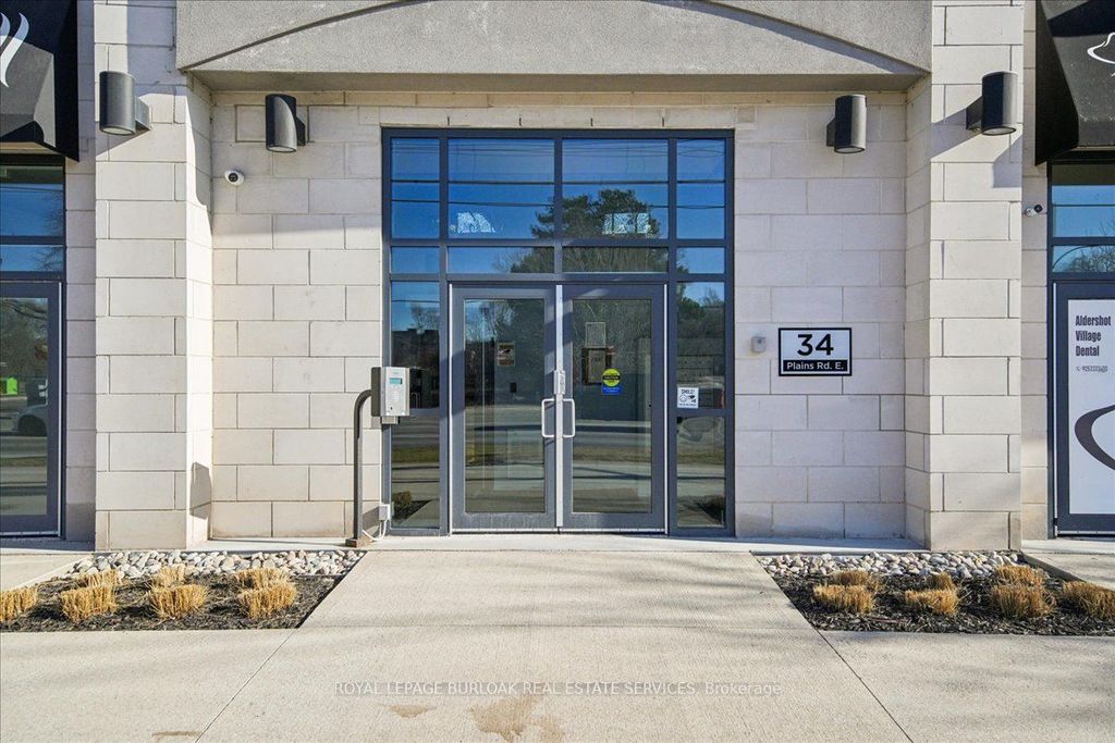 Photo of 34 Plains Road E #408, Burlington, ON L7T 0B9 (MLS # W13015246)