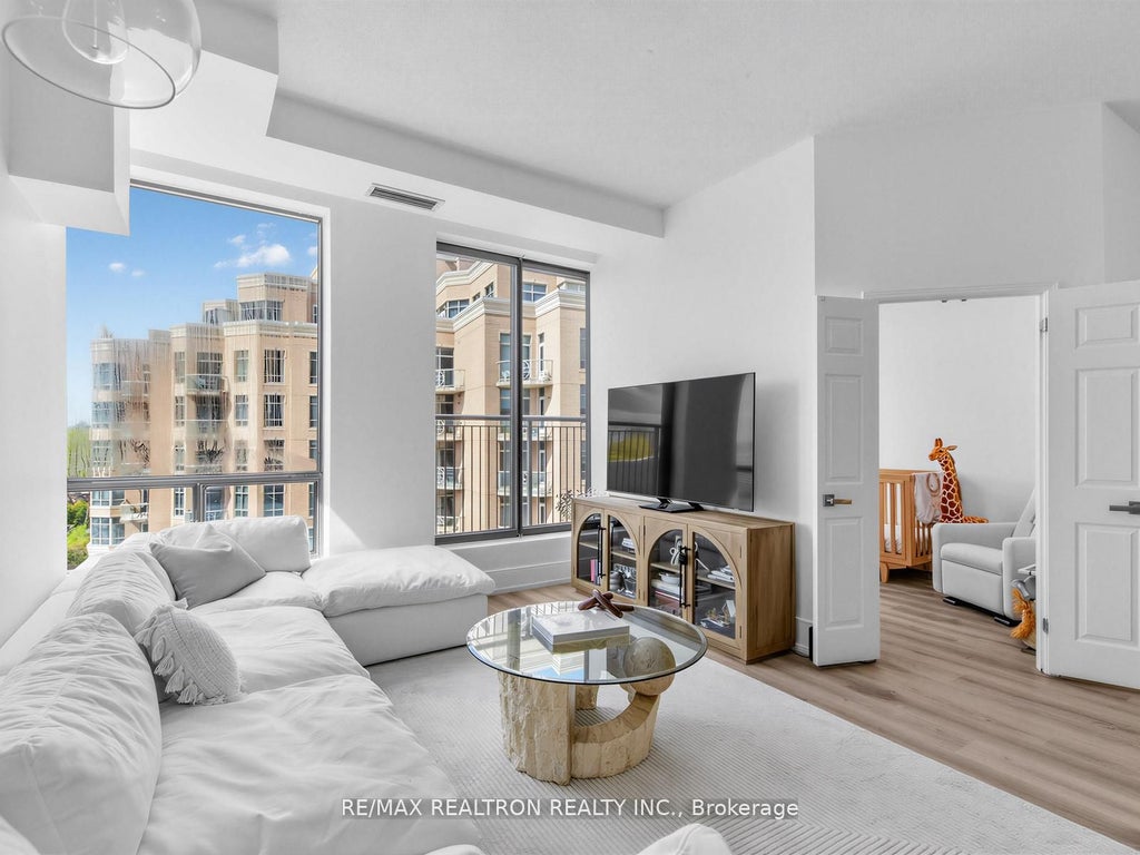 Photo of 500 Glencairn Avenue #503, Toronto, ON M6B 1Z1 (MLS # C13709392)