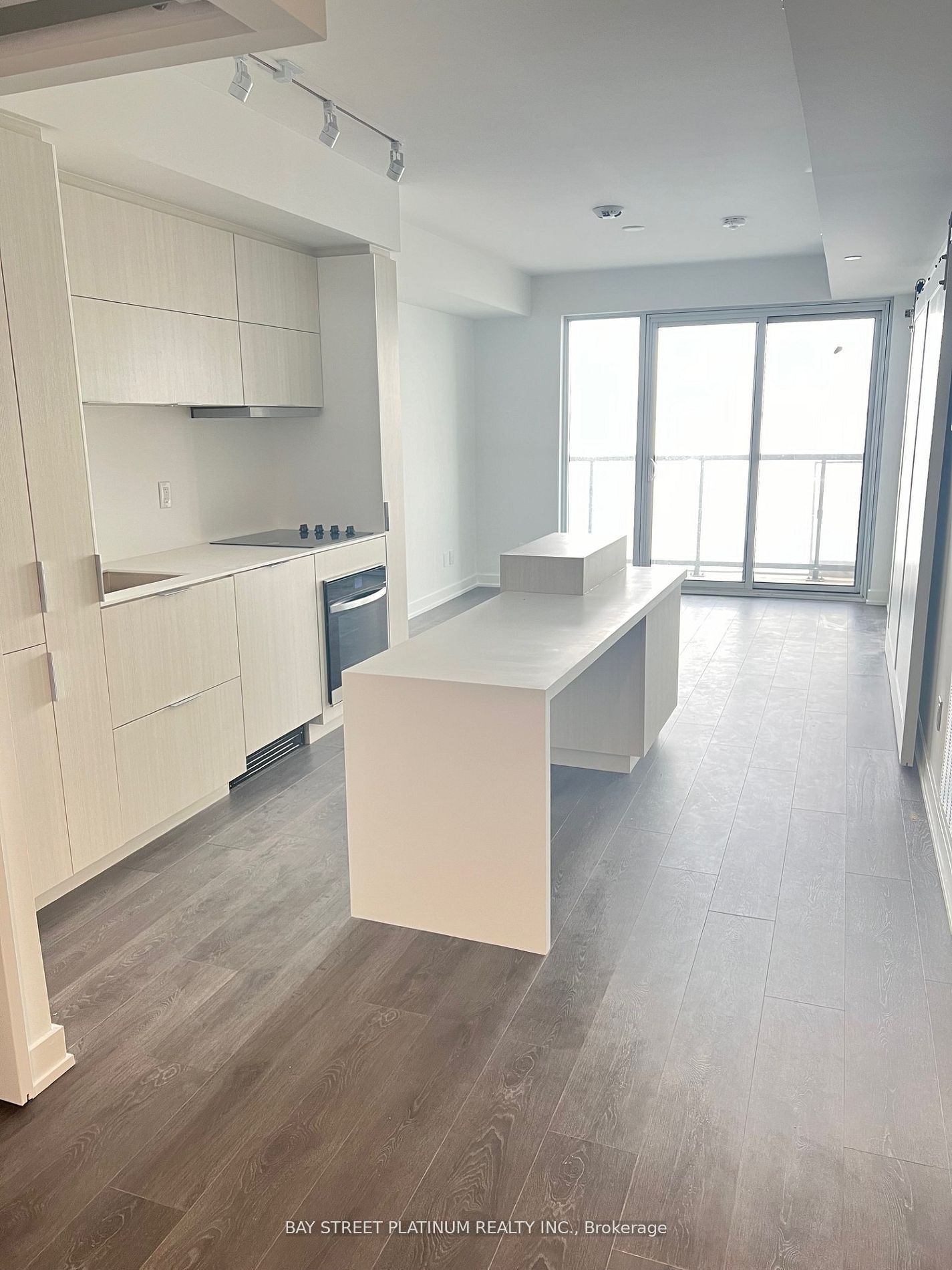 370 MARTHA Street 1205