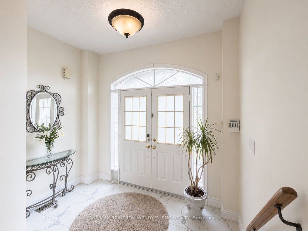 Photo of 106 Domingo Street, Vaughan, ON L6A 3H5 (MLS # N13181330)