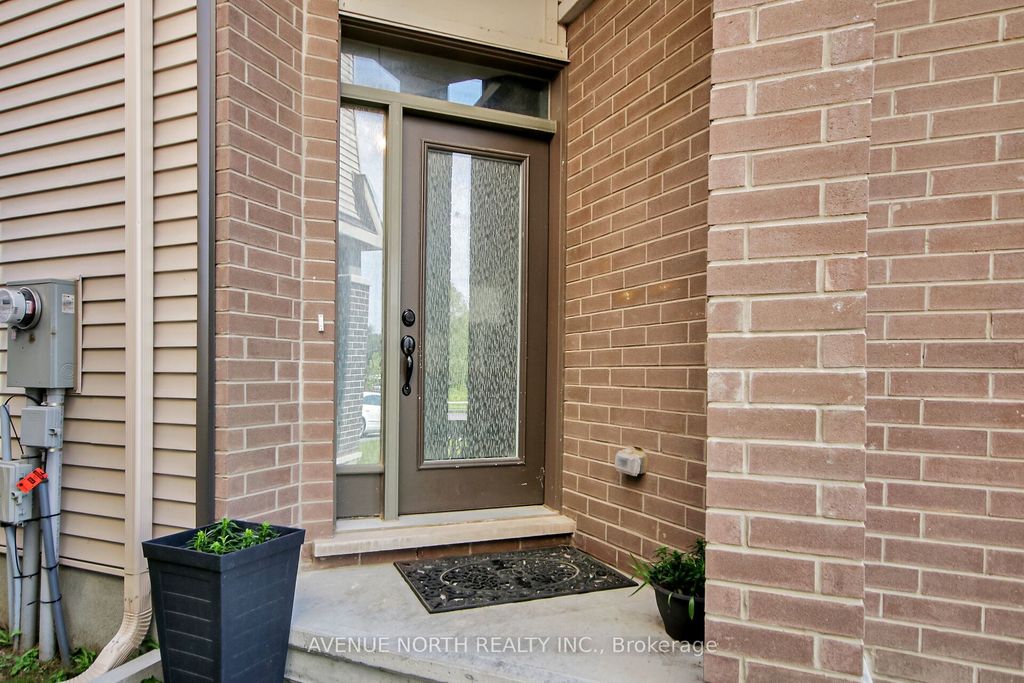Photo of 4772 Abbott Street E, Kanata, ON K2V 0L4 (MLS # X12906530)