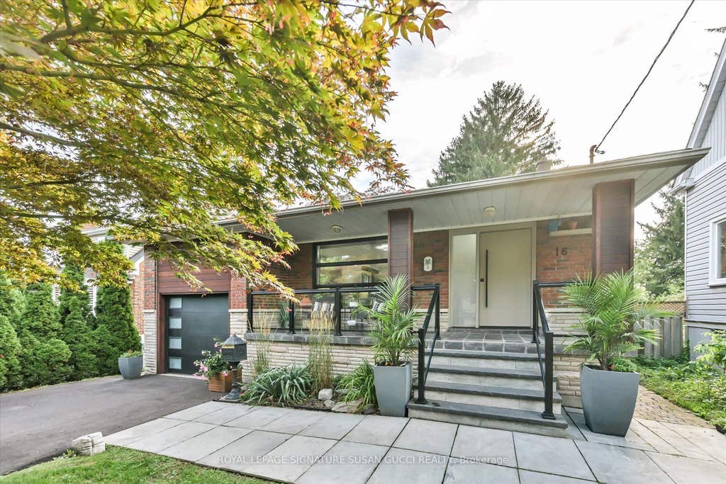 Photo of 16 Squires Avenue, Toronto, ON M4B 2R3 (MLS # E13720036)