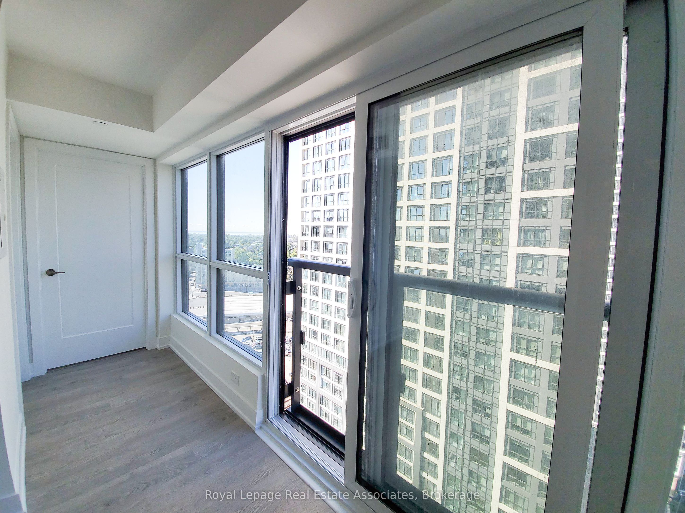 5 Mabelle Avenue 1831