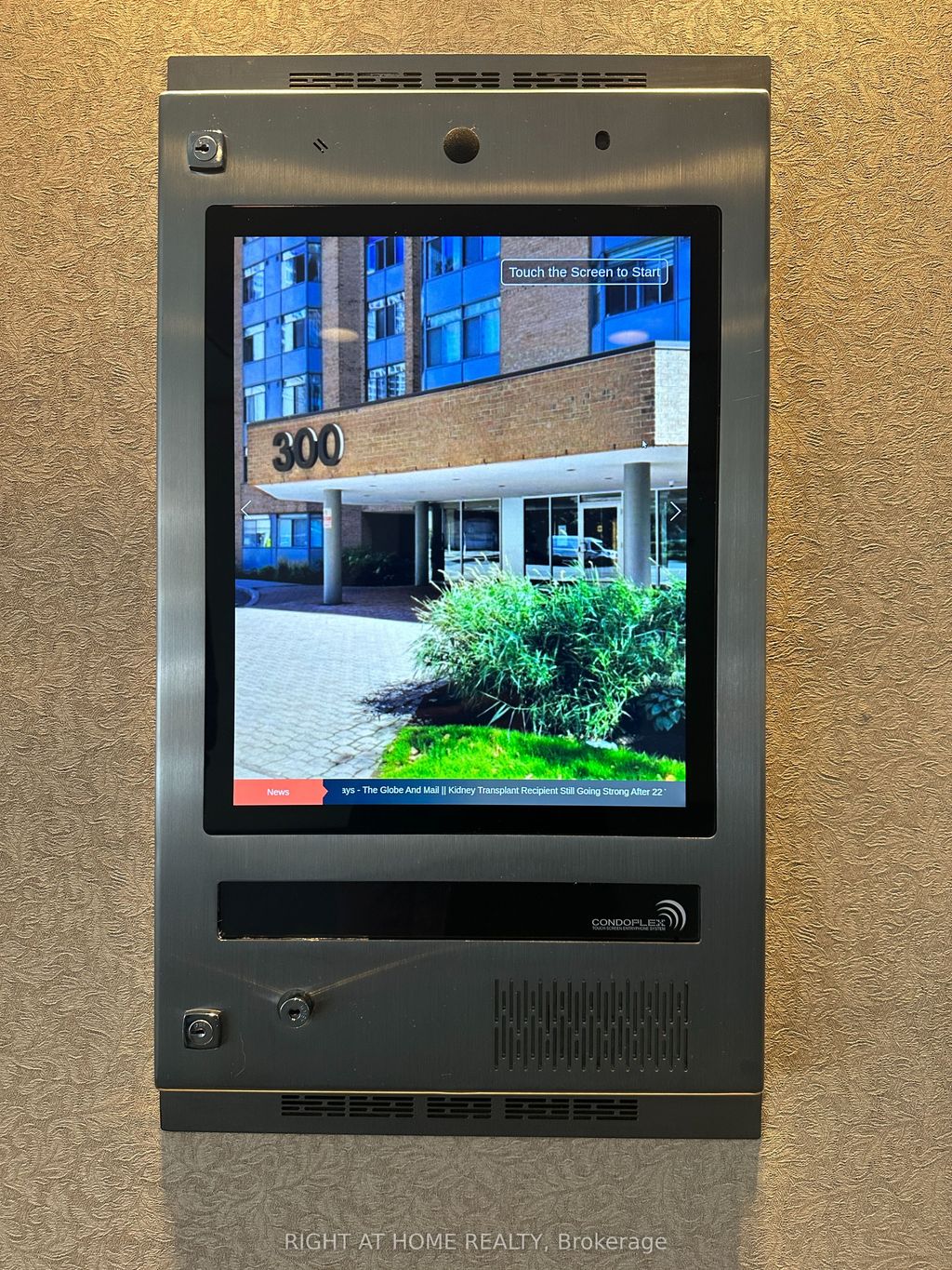 Photo of 300 Webb Drive #1406, Mississauga, ON L5B 3W3 (MLS # W12954874)