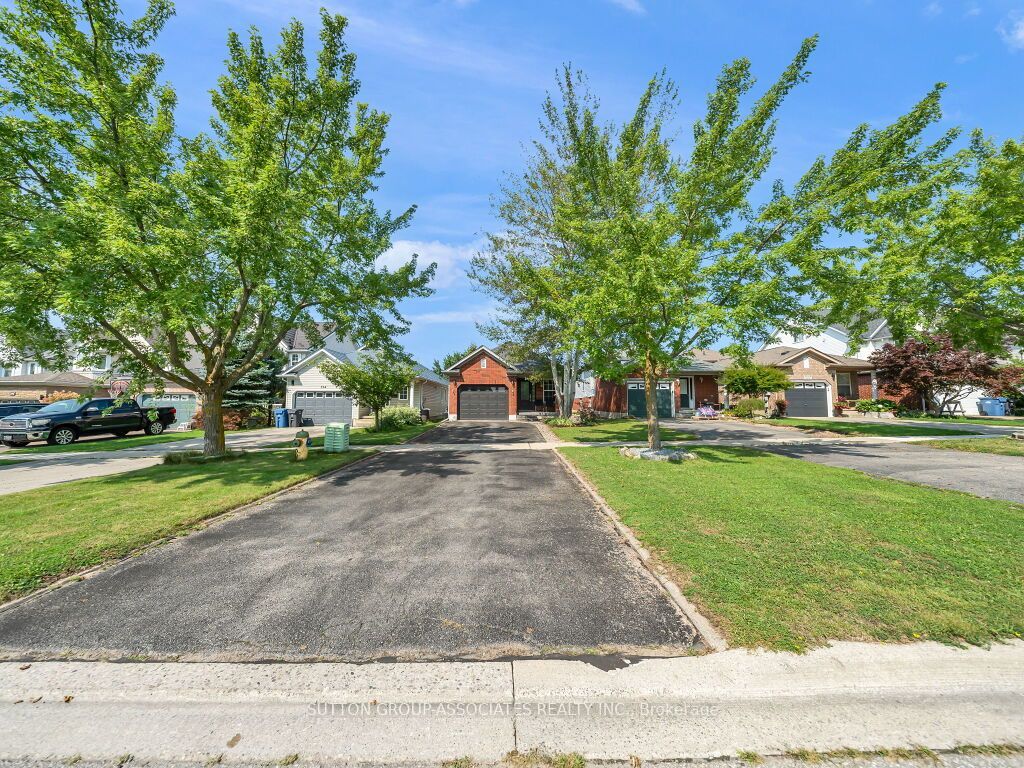 Photo of 396 Grange Road, Guelph, ON N1E 7H6 (MLS # X13678982)