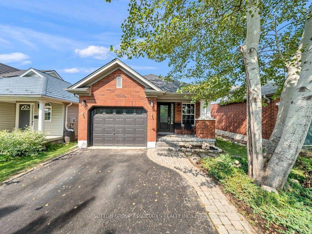 Photo of 396 Grange Road, Guelph, ON N1E 7H6 (MLS # X13678982)