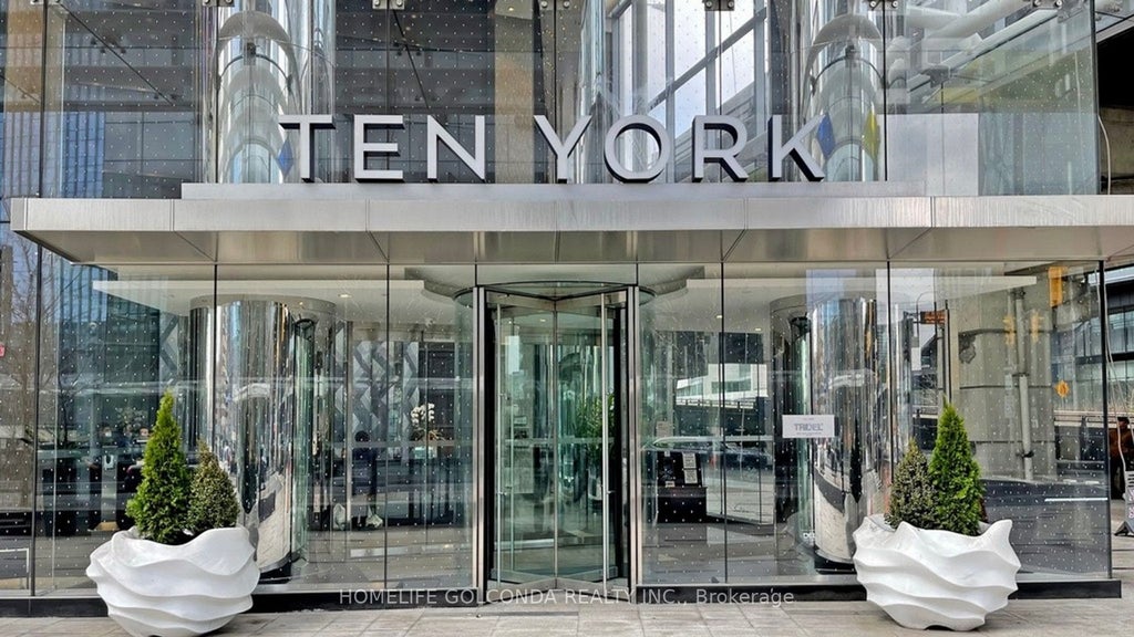 Photo of 10 York Street #2607, Toronto, ON M5J 2Z2 (MLS # C13638600)