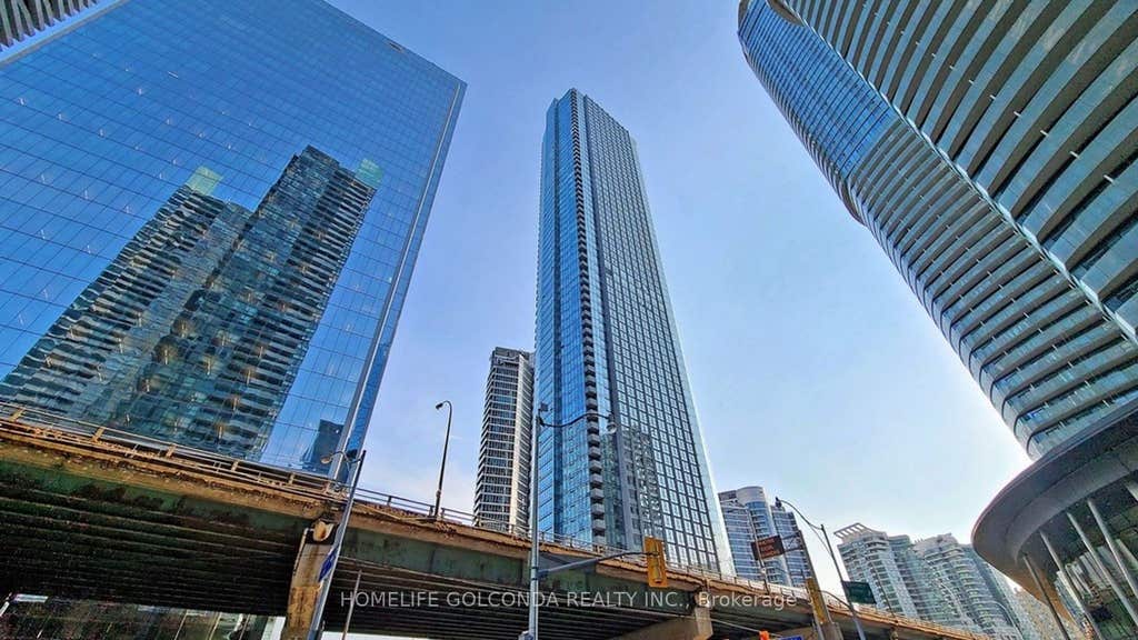 Photo of 10 York Street #2607, Toronto, ON M5J 2Z2 (MLS # C13638600)