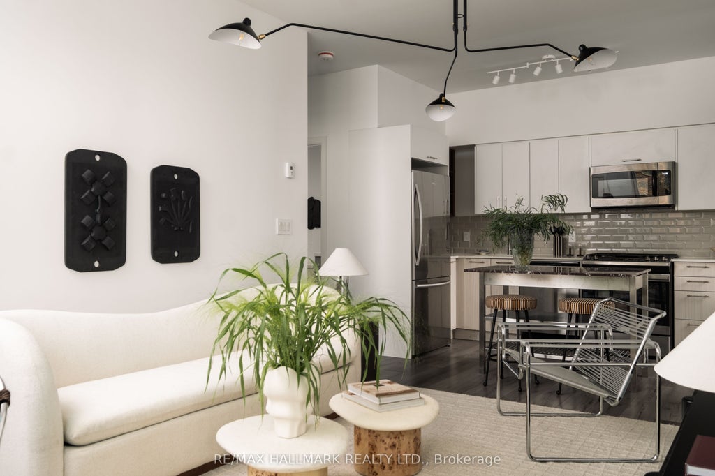Photo of 385 Osler Street N #406, Toronto, ON M6N 0B2 (MLS # W14083594)