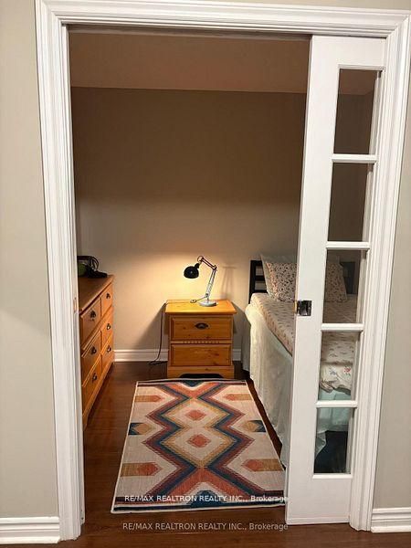 225 Wellesley Street E 709