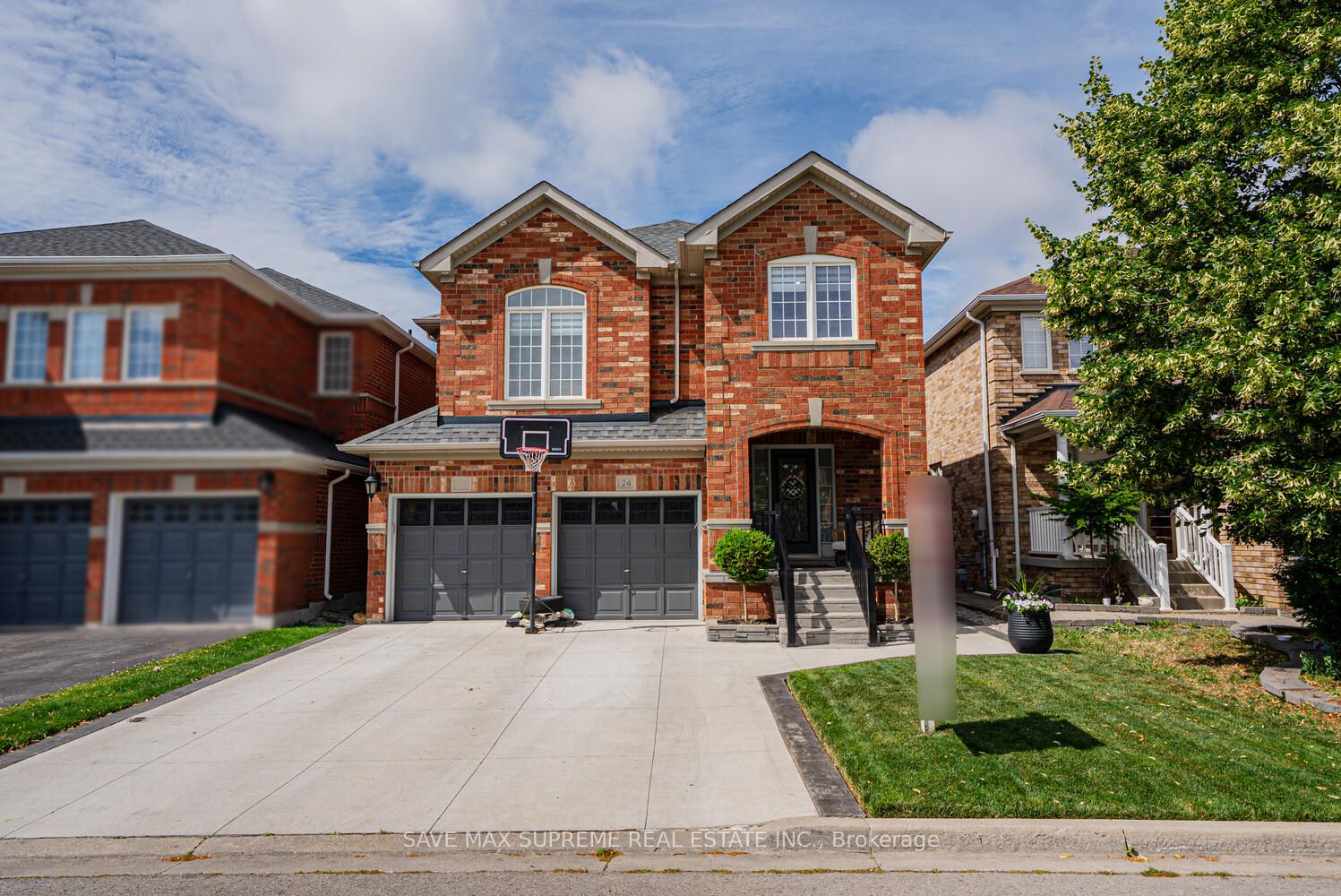24 Silver Egret Road
