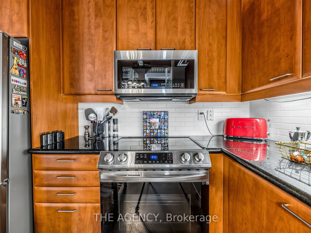 Photo of 955 Queen Street W #214, Toronto, ON M6J 3X5 (MLS # C12913304)