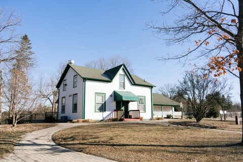 120 Roberson Drive Ajax ON L1T 3Z6