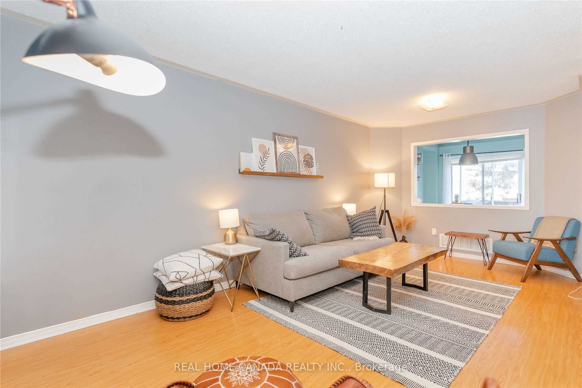2665 Thomas Street 50