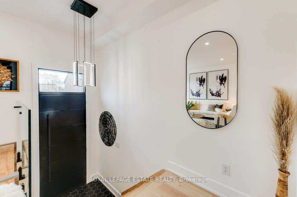 Photo of 4 Lunness Road, Toronto, ON M8W 4M3 (MLS # W13637958)