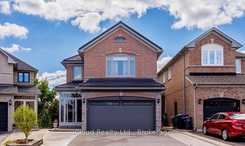 36 Pacific Wind Crescent Brampton ON L6R 2B1