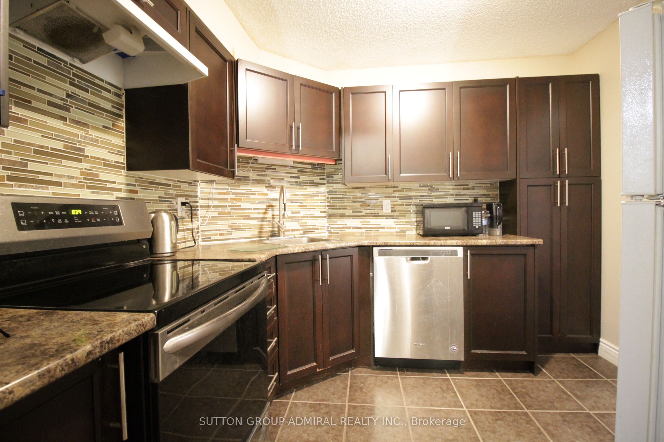 41 Markbrook Lane 610