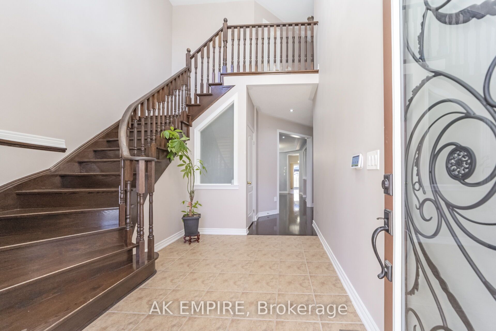 23 Mellowood Avenue Upper portion