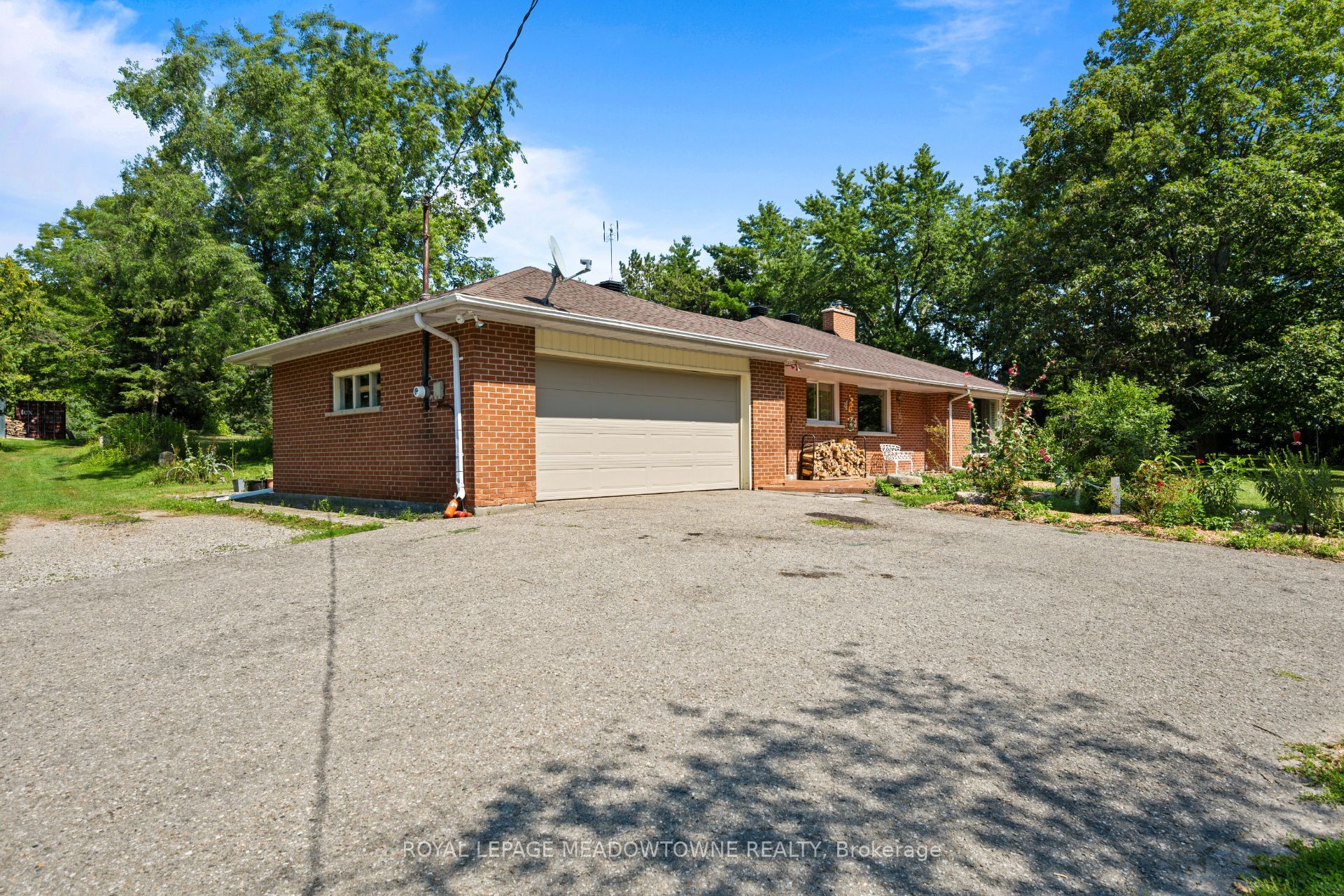 16703 Mississauga Road E