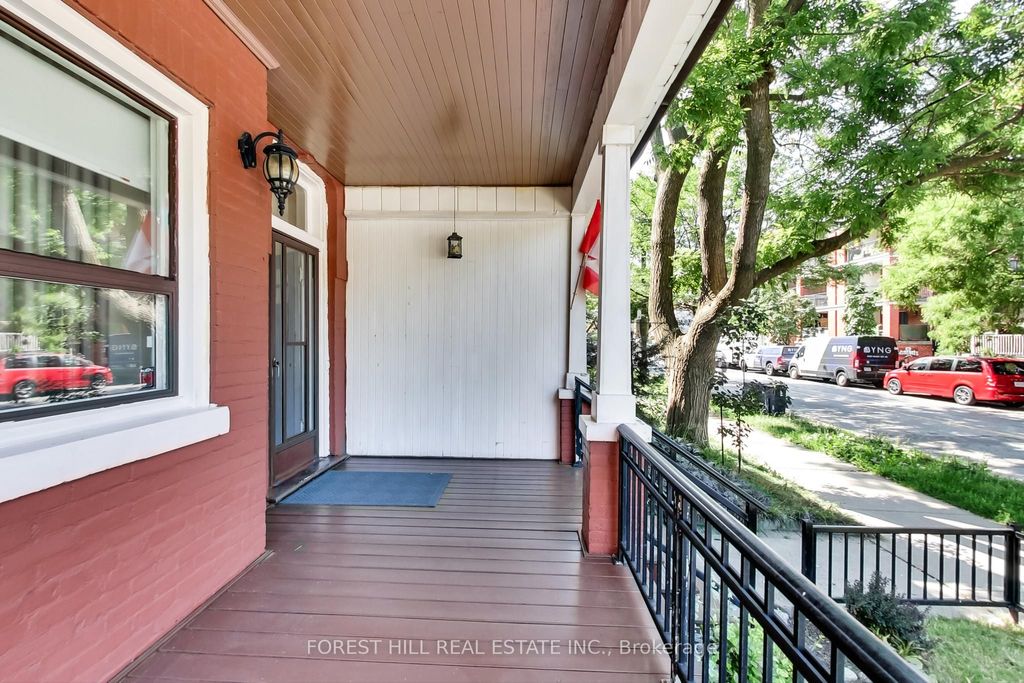 Photo of 23 Lansdowne Avenue, Toronto, ON M6K 2V7 (MLS # W13102758)