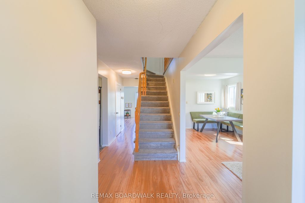 Photo of 102 Seventh Avenue, Arnprior, ON K7S 3S7 (MLS # X13059746)