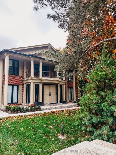 Photo of 7 Shady Oaks Crescent, Toronto, ON M3C 2L4 (MLS # C12440168)