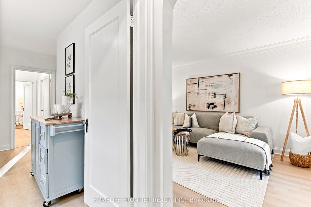 Photo of 132 Wesley Street, Toronto, ON M8Y 2X1 (MLS # W13725732)