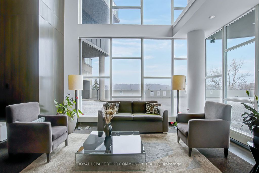 Photo of 1048 Broadview Avenue #1806, Toronto, ON M4K 2B8 (MLS # E12576748)