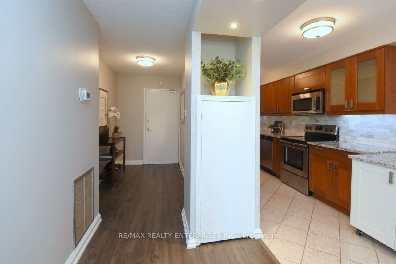 965 Inverhouse Drive #709