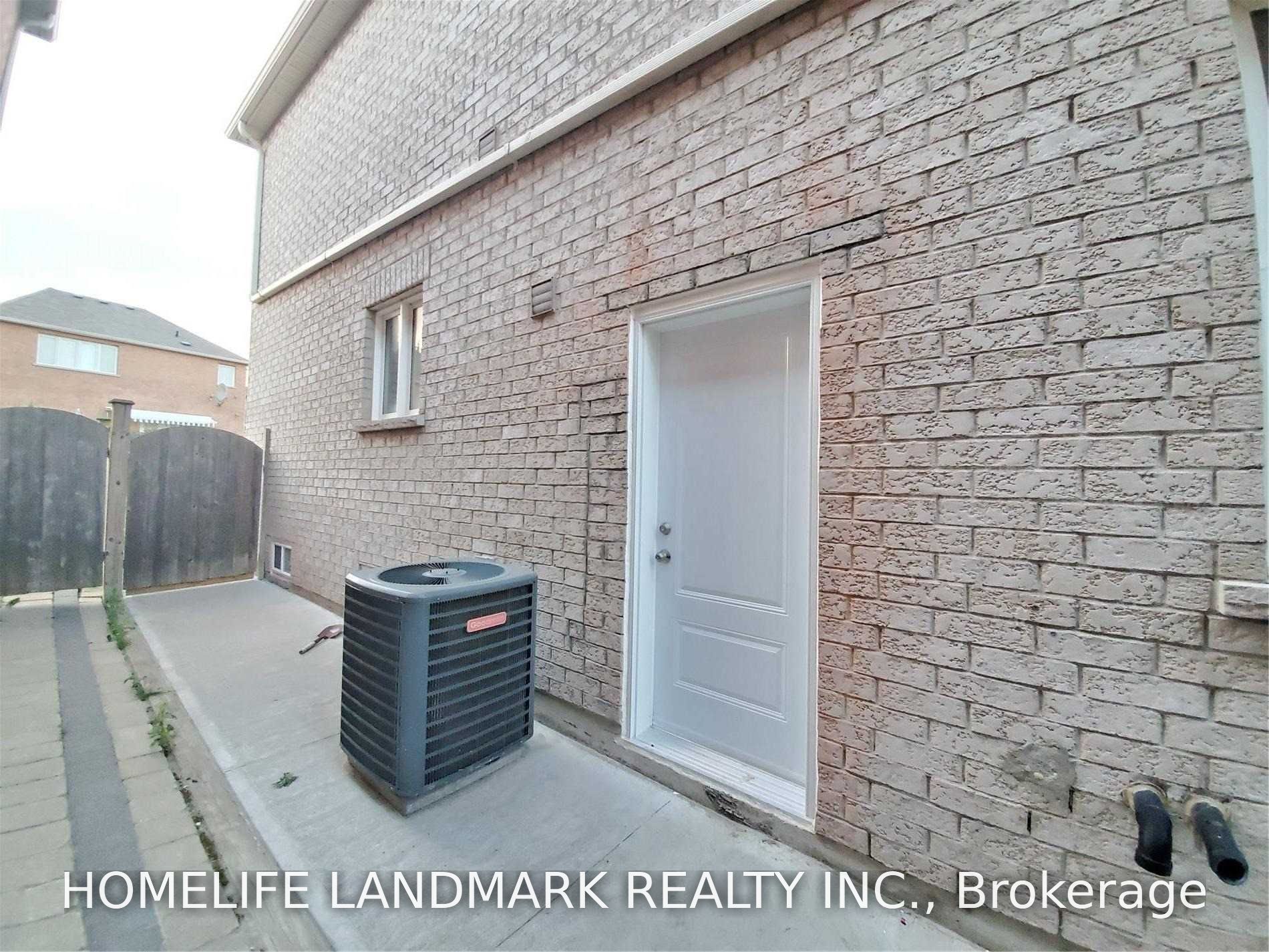 61 Albert Roffey Crescent Bsmt