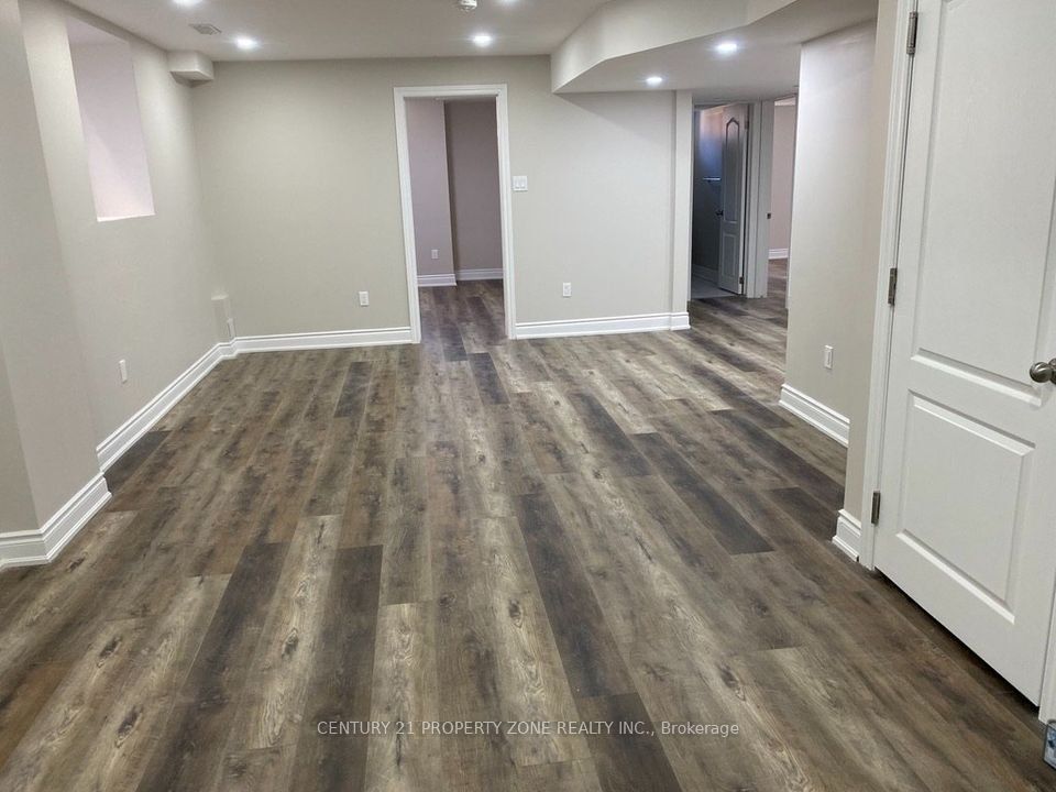 15234 Danby Road Lower