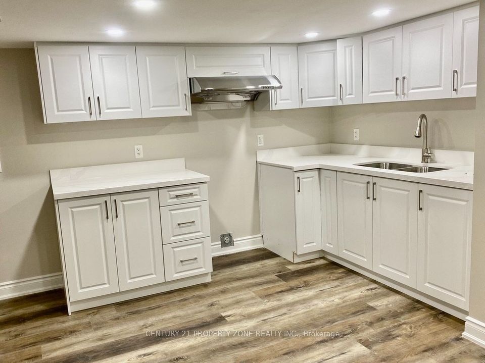 15234 Danby Road Lower