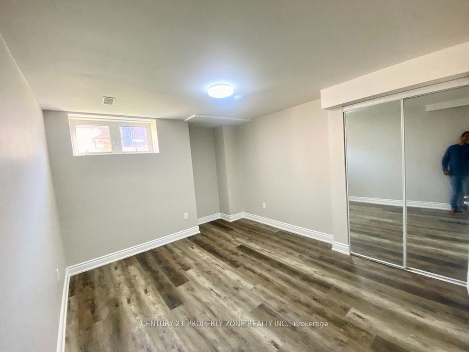 15234 Danby Road Lower