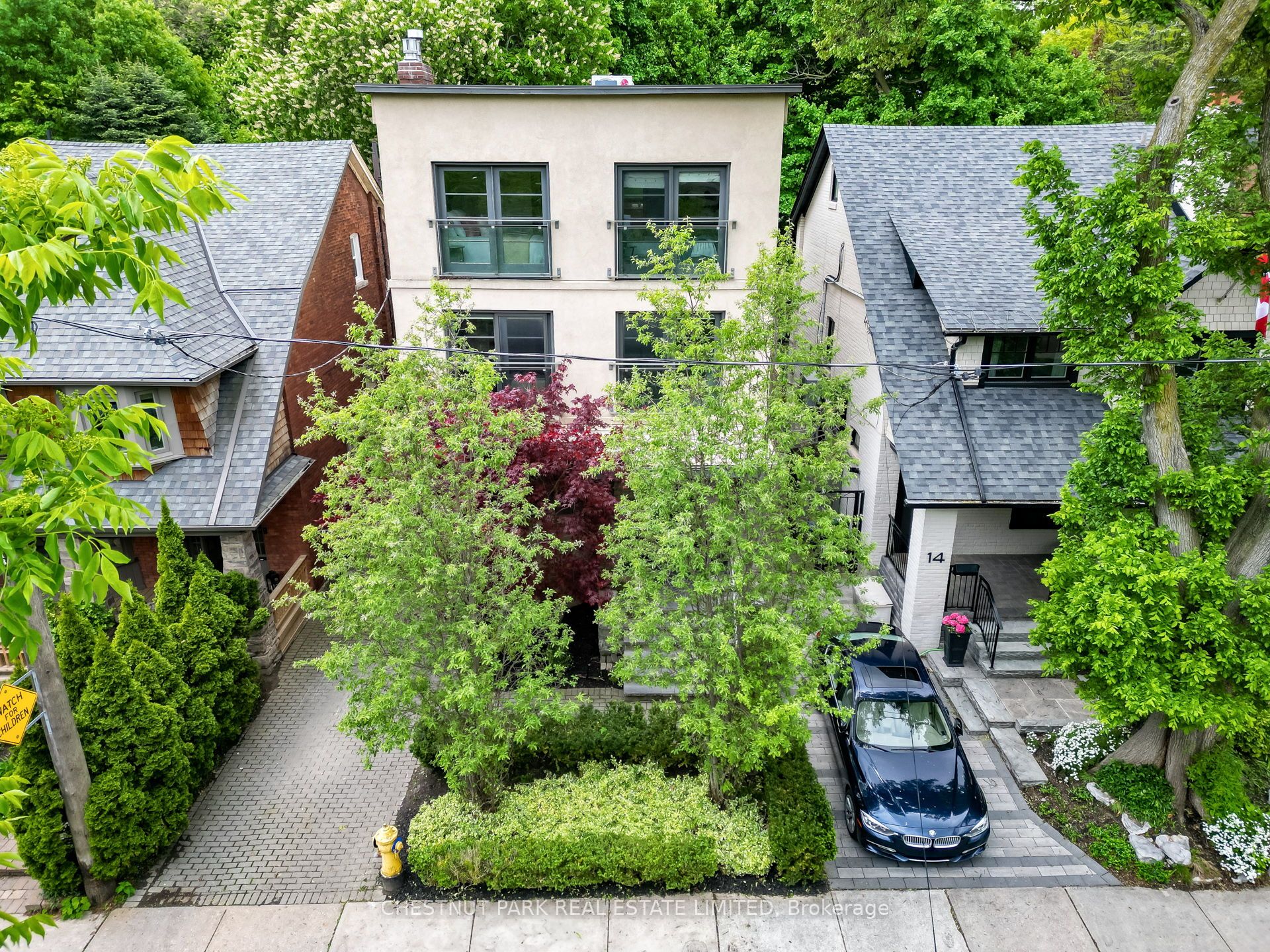 16 Inglewood Drive