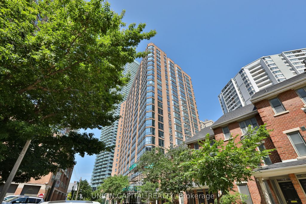 Photo of 1055 Bay Street #2209, Toronto, ON M5S 3A3 (MLS # C12396378)