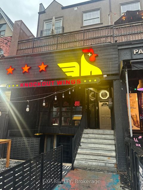 198 Augusta Avenue Main Toronto ON M5T 2L6