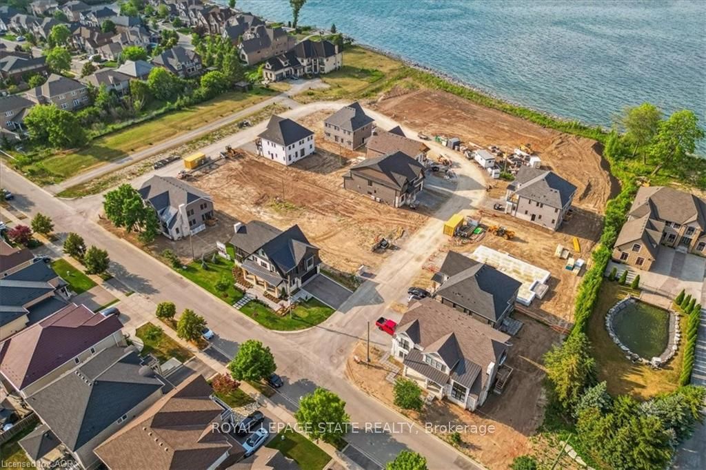 100 Watershore Drive 19