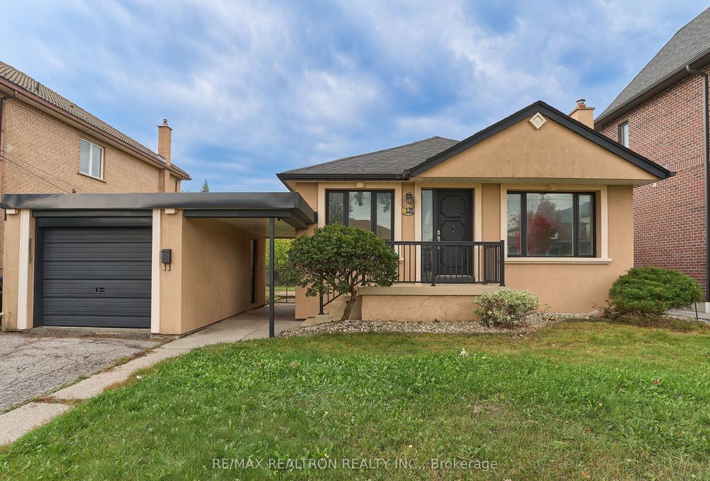 Photo of 135 Regina Avenue, Toronto, ON M6A 1R8 (MLS # C12478137)