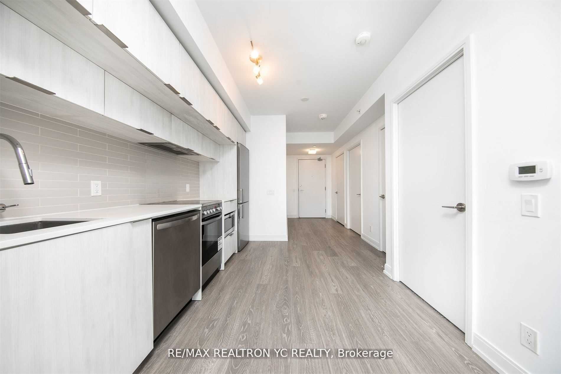 181 Dundas Street E 4007
