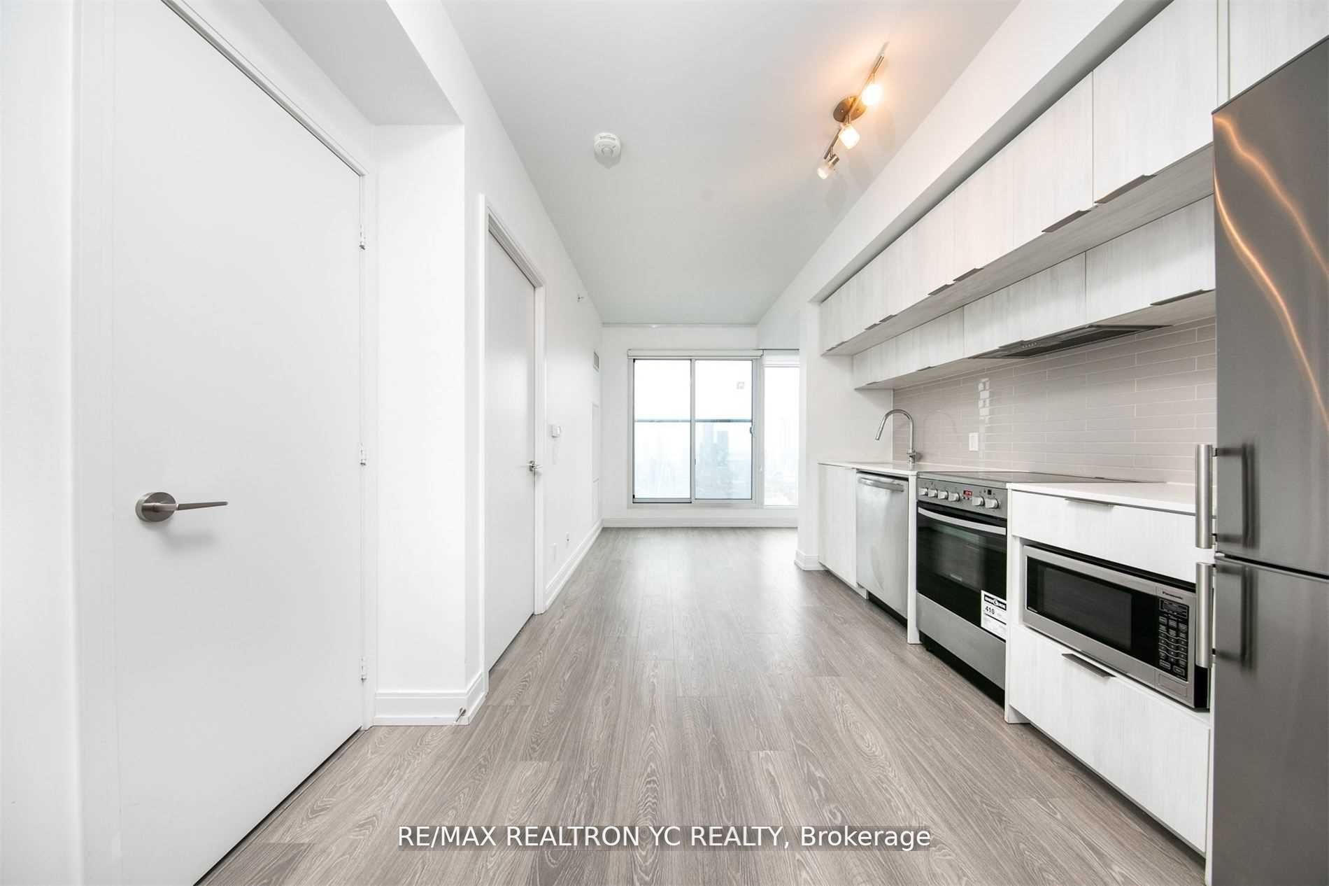 181 Dundas Street E 4007