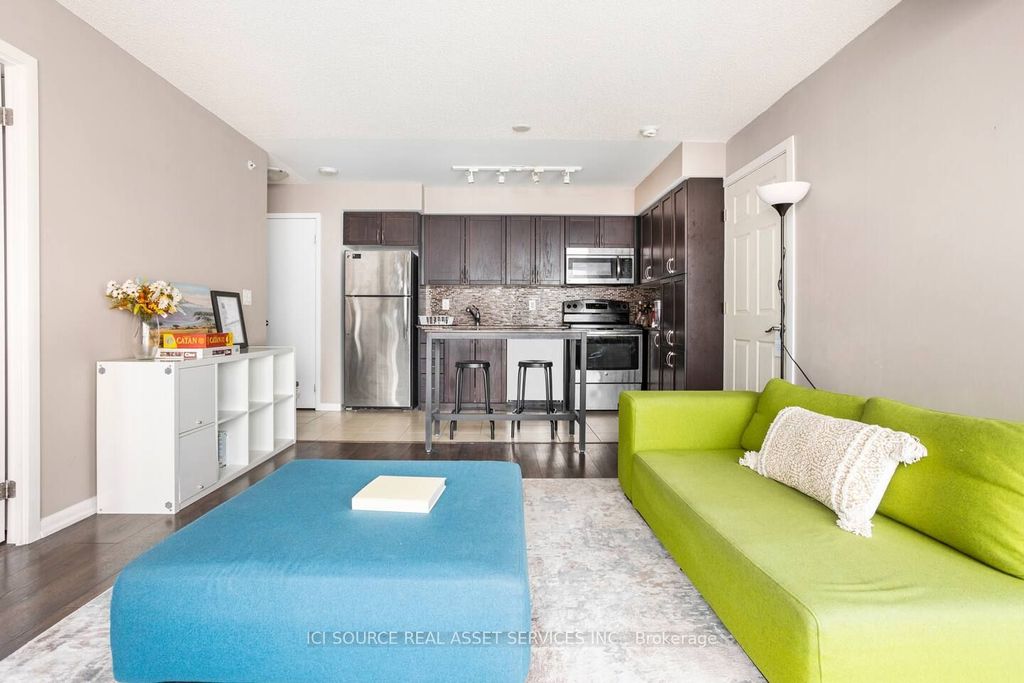 Photo of 830 Lawrence Avenue W #1904, Toronto, ON M6A 0B6 (MLS # W12723336)