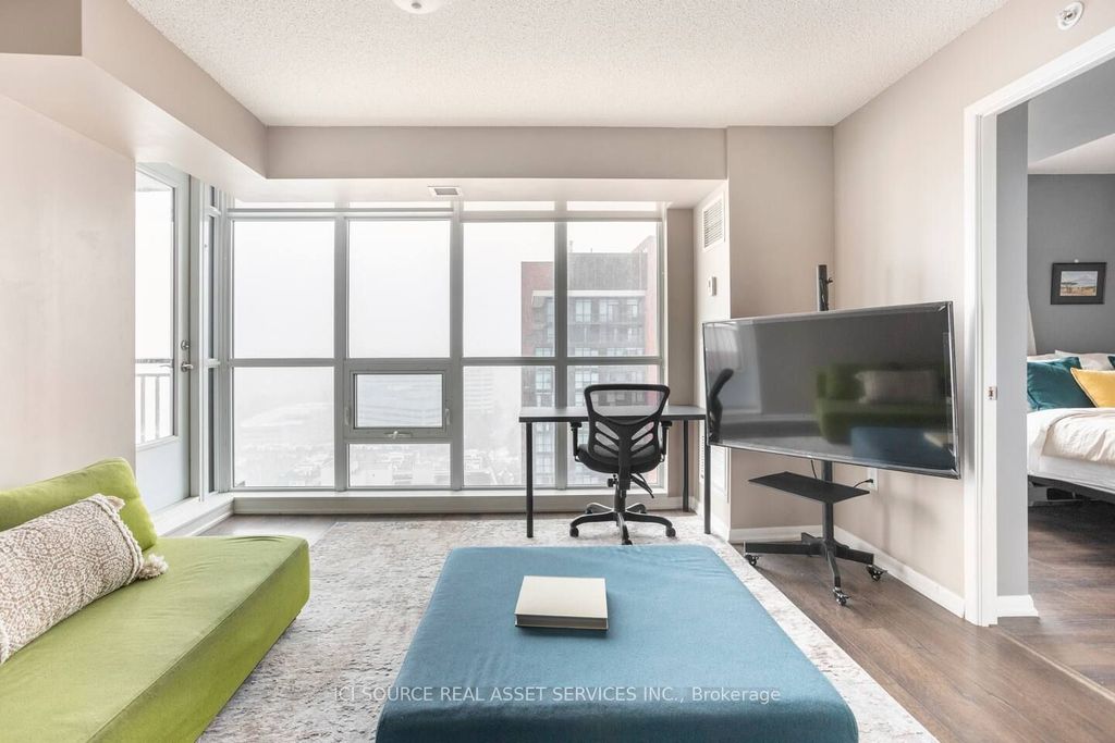 Photo of 830 Lawrence Avenue W #1904, Toronto, ON M6A 0B6 (MLS # W12723336)