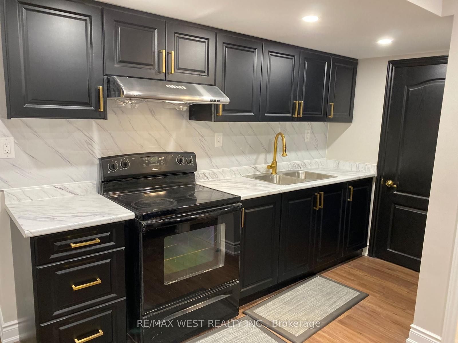 5481 Glen Erin Drive Lower