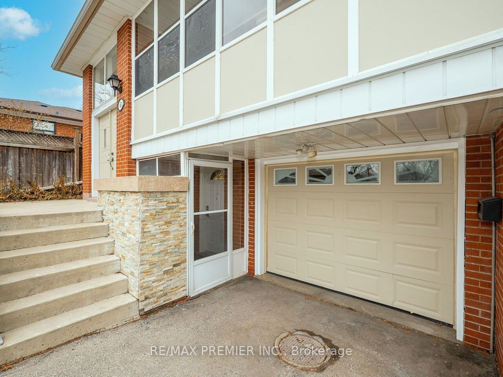 Photo of 61 Rockbank Crescent, Toronto, ON M9M 1L1 (MLS # W12688710)