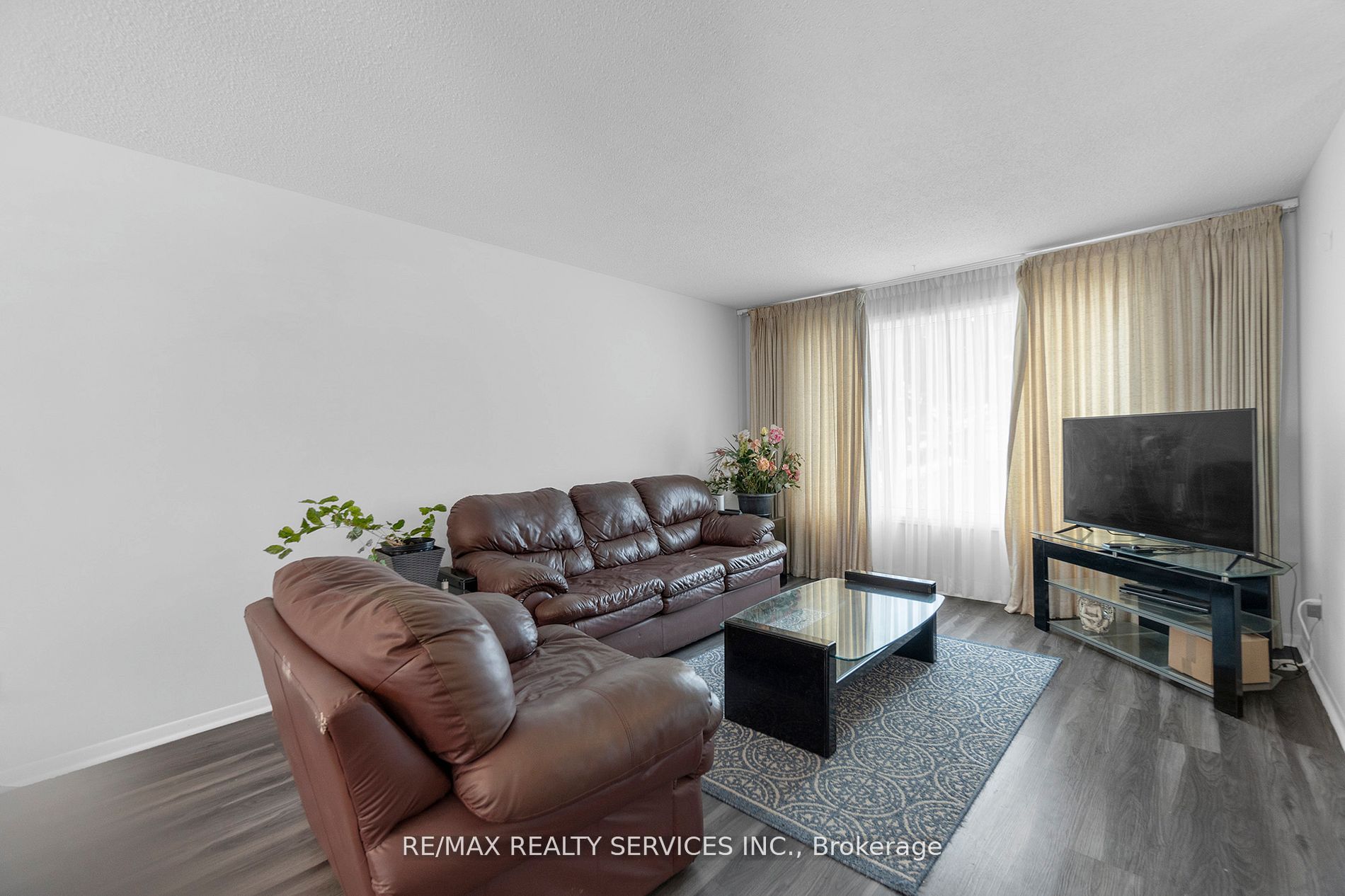 81 Glenforest Road