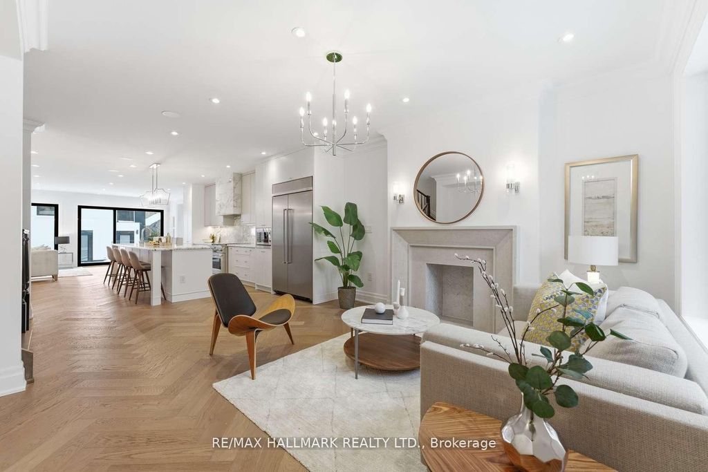 Photo of 90 Garden Avenue, Toronto, ON M6R 1H7 (MLS # W12881384)